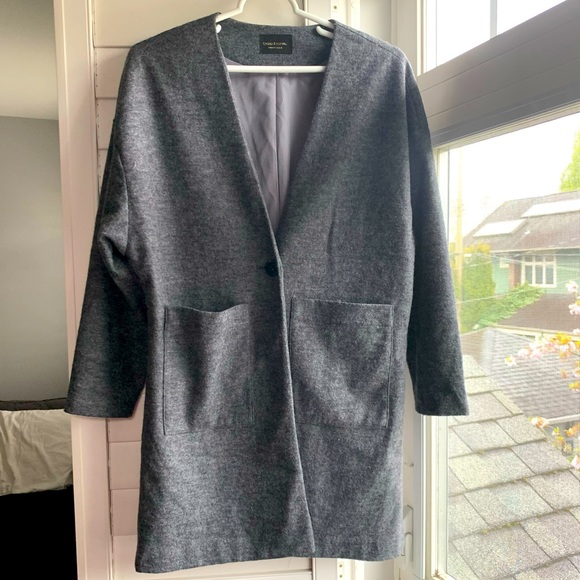 Mid length wool spring jacket. - Picture 1 of 3